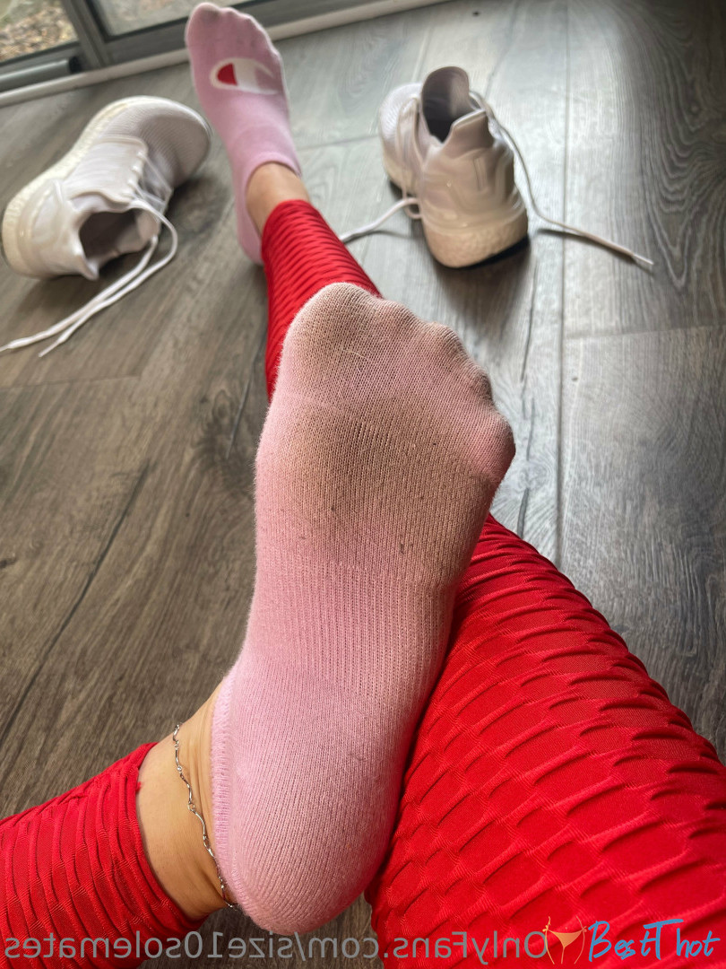 Photo by size10solemates published on December 12,2024 09:27:29 - BestThots