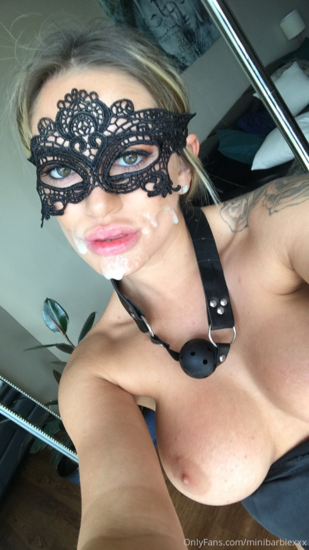 Photo by minibarbiexxx published on October 16,2023 12:51:25 - BestThots
