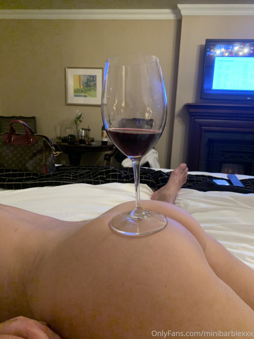 Photo by minibarbiexxx published on October 16,2023 13:01:27 - BestThots