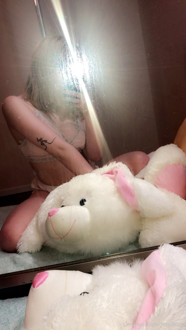 Photo by ditsydaisy published on October 12,2023 04:32:13 - BestThots
