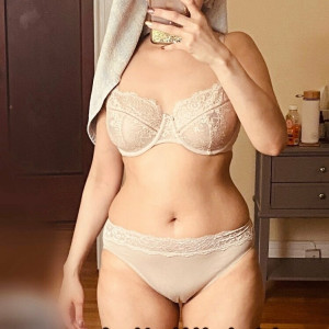 anitauks4u #8458733