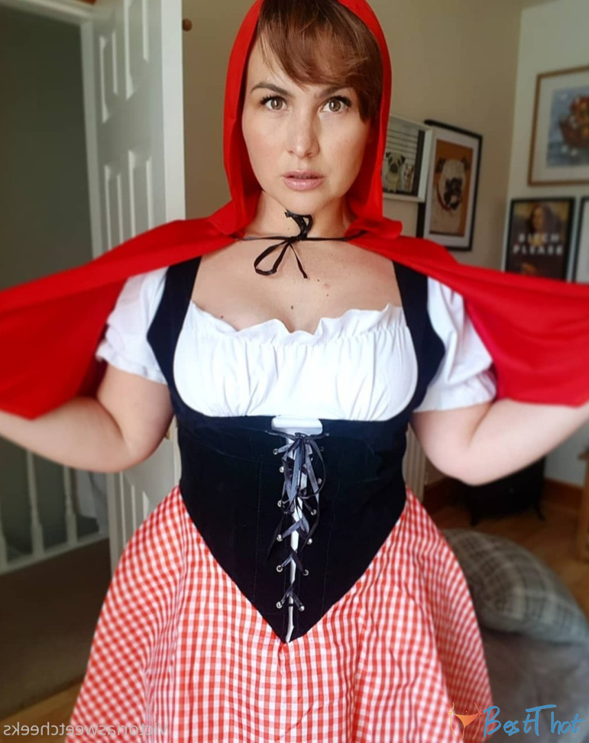 Photo by miss_victoria_myers published on December 17,2024 07:07:34 - BestThots