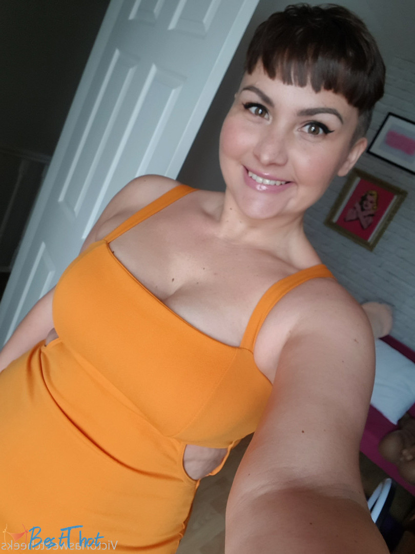 Photo by miss_victoria_myers published on December 17,2024 08:06:27 - BestThots