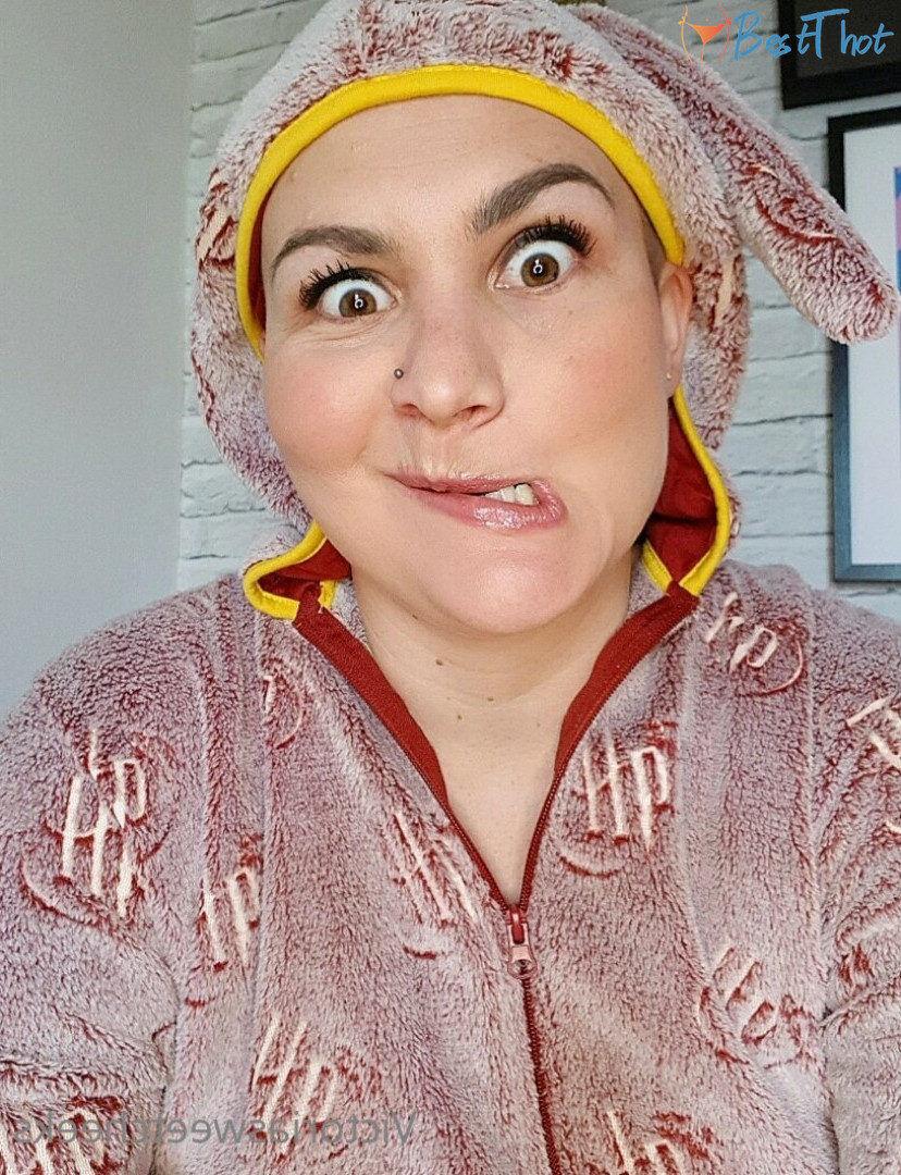 Photo by miss_victoria_myers published on December 17,2024 10:06:41 - BestThots