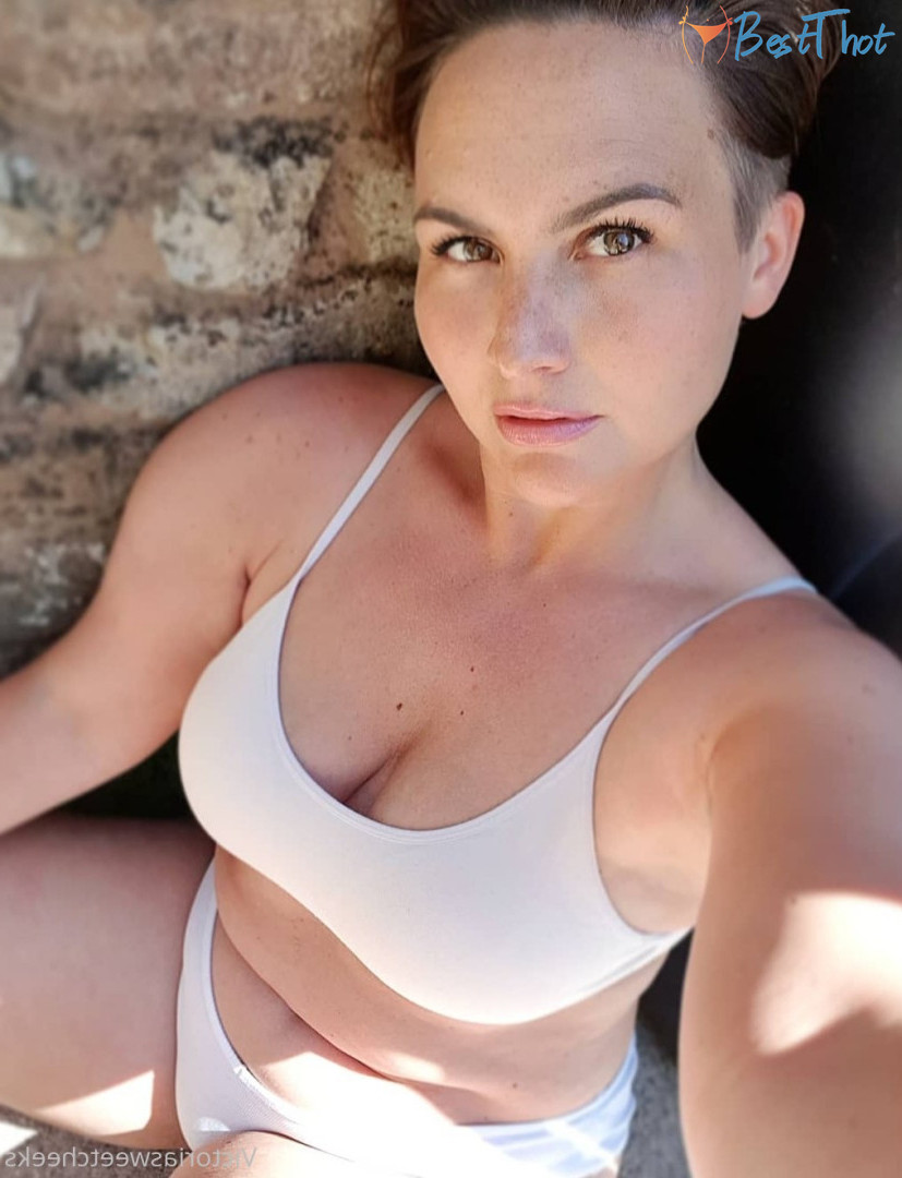 Photo by miss_victoria_myers published on December 17,2024 11:05:22 - BestThots