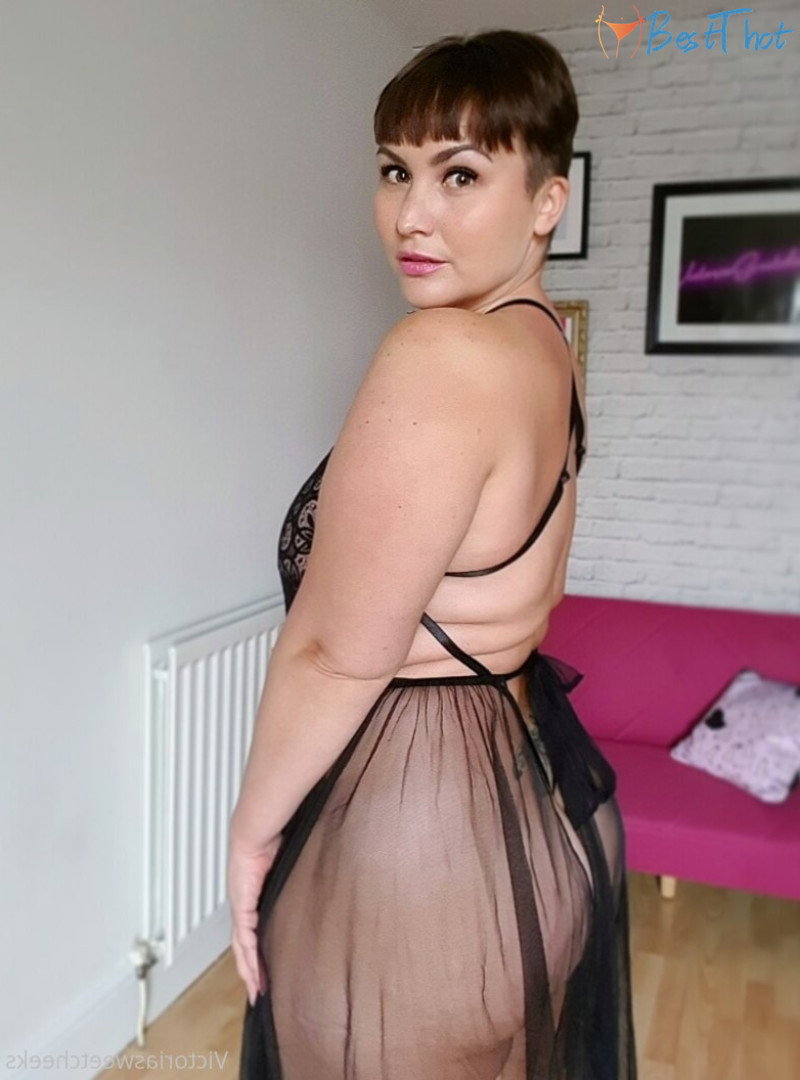 Photo by miss_victoria_myers published on December 17,2024 13:04:52 - BestThots