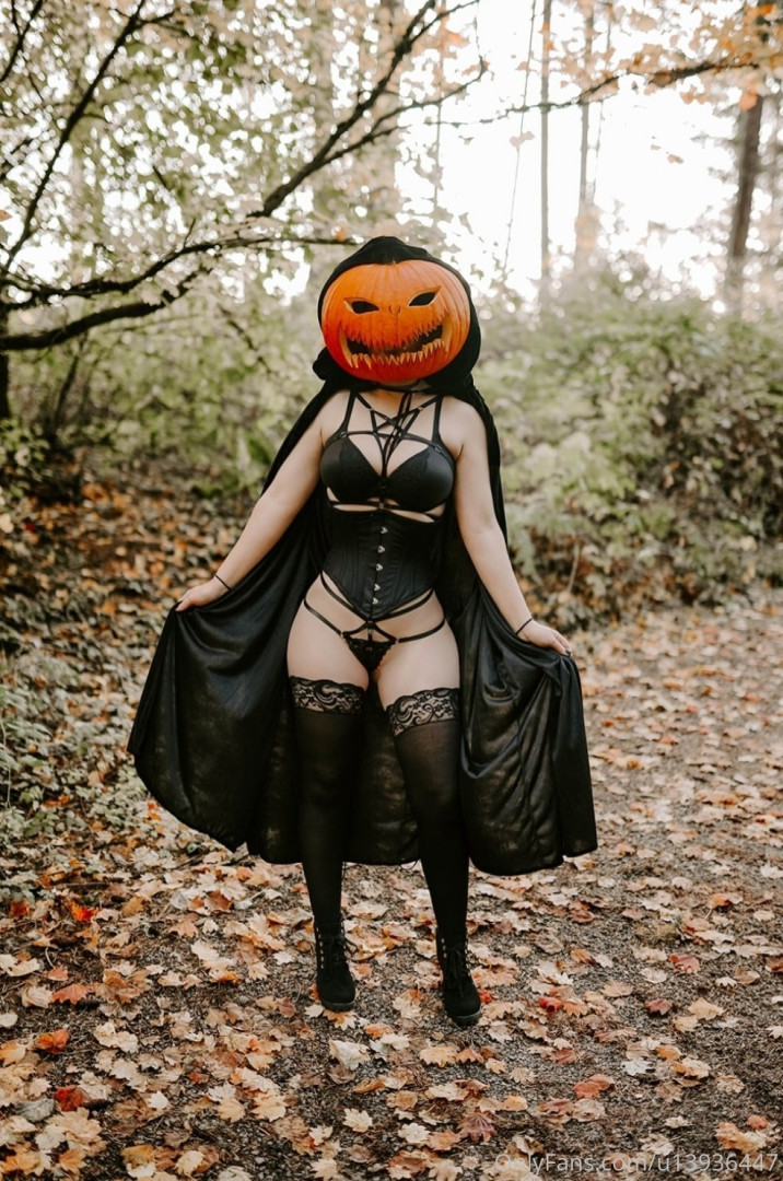 Photo by killerkupkake published on October 11,2023 12:03:53 - BestThots