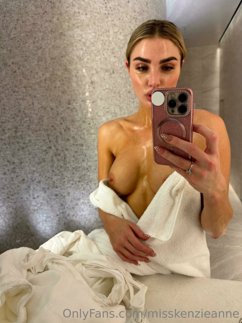 Photo by misskenzieanne published on August 20,2023 13:04:15 - BestThots