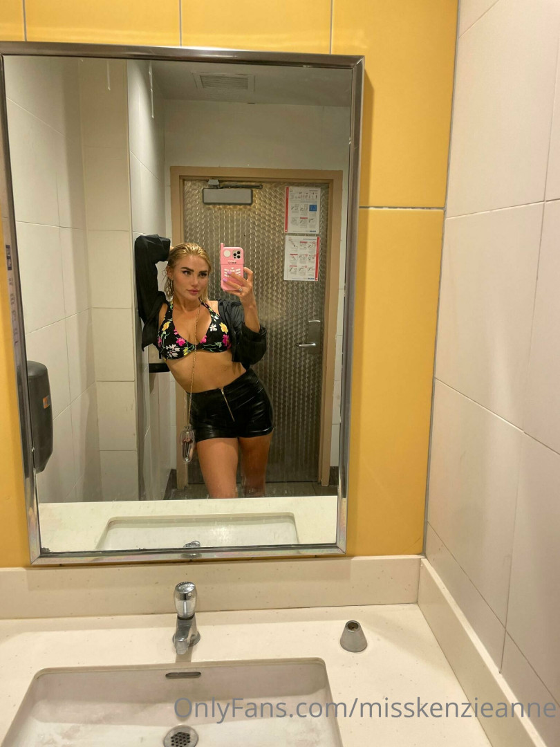 Photo by misskenzieanne published on August 20,2023 13:13:04 - BestThots