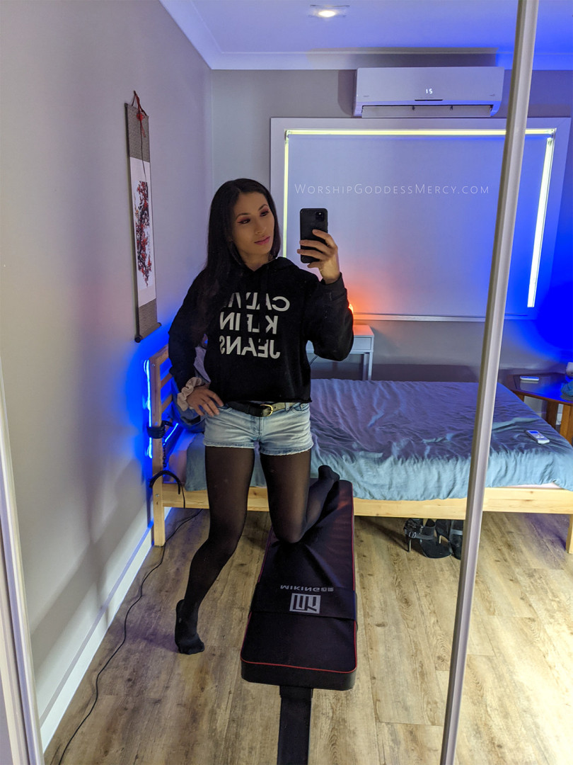 Photo by worshipgoddessmercy published on May 15,2023 23:49:17 - BestThots