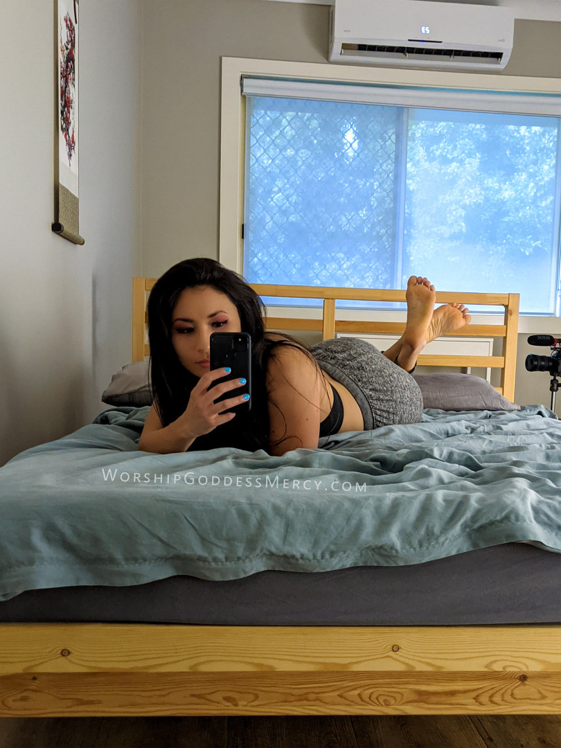 Photo by worshipgoddessmercy published on May 15,2023 23:49:54 - BestThots