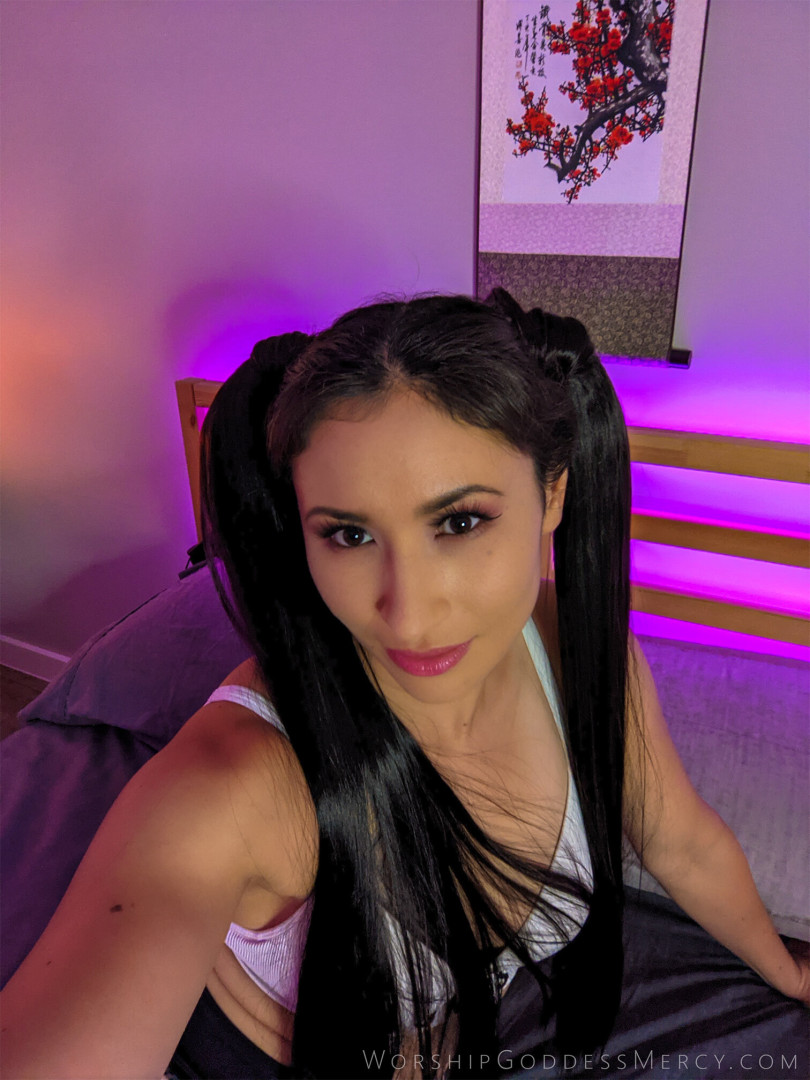 Photo by worshipgoddessmercy published on May 15,2023 23:51:19 - BestThots