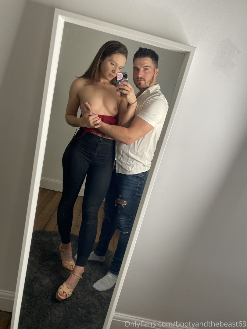 Photo by bootyandthebeast69 published on October 17,2023 07:33:44 - BestThots
