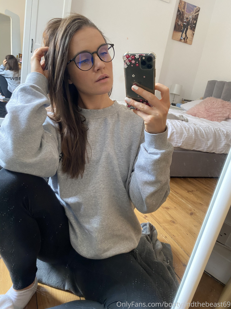 Photo by bootyandthebeast69 published on October 17,2023 07:37:49 - BestThots