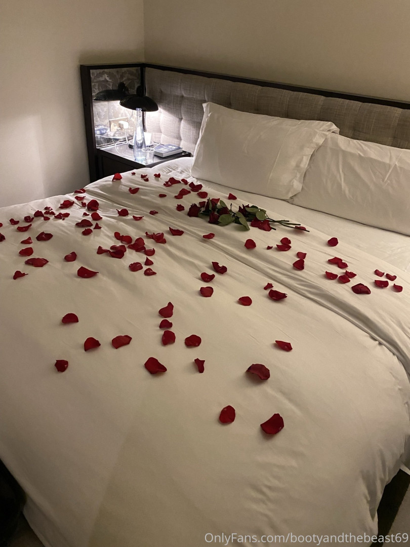 Photo by bootyandthebeast69 published on October 17,2023 07:42:38 - BestThots