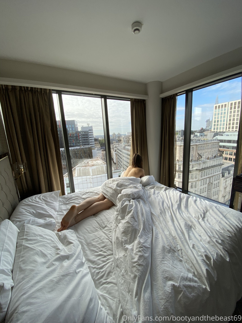 Photo by bootyandthebeast69 published on October 17,2023 07:43:05 - BestThots