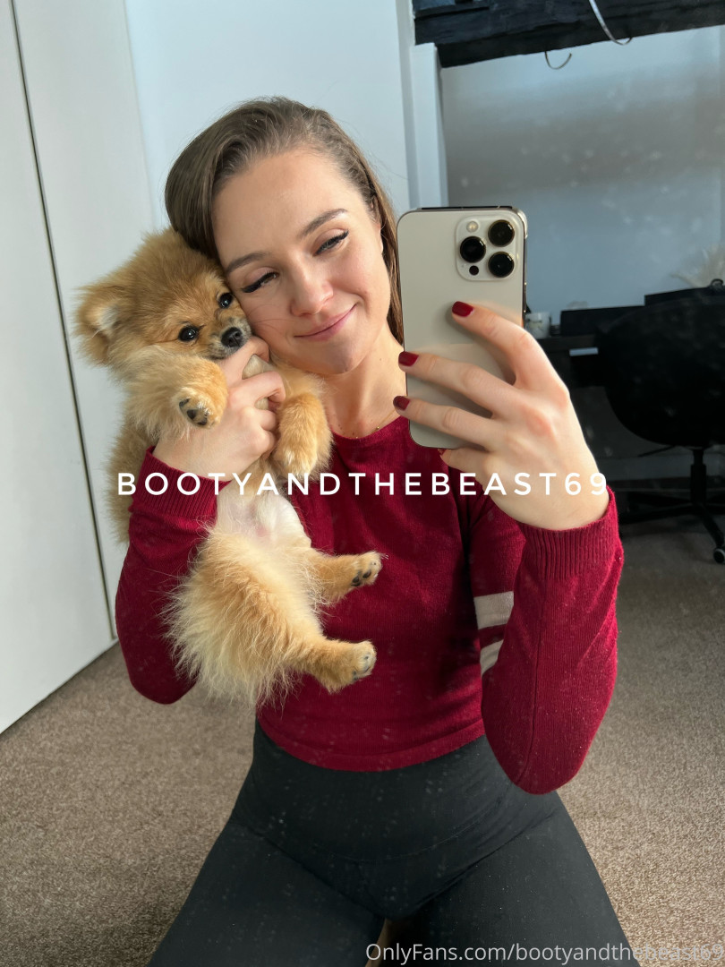 Photo by bootyandthebeast69 published on October 17,2023 07:43:37 - BestThots