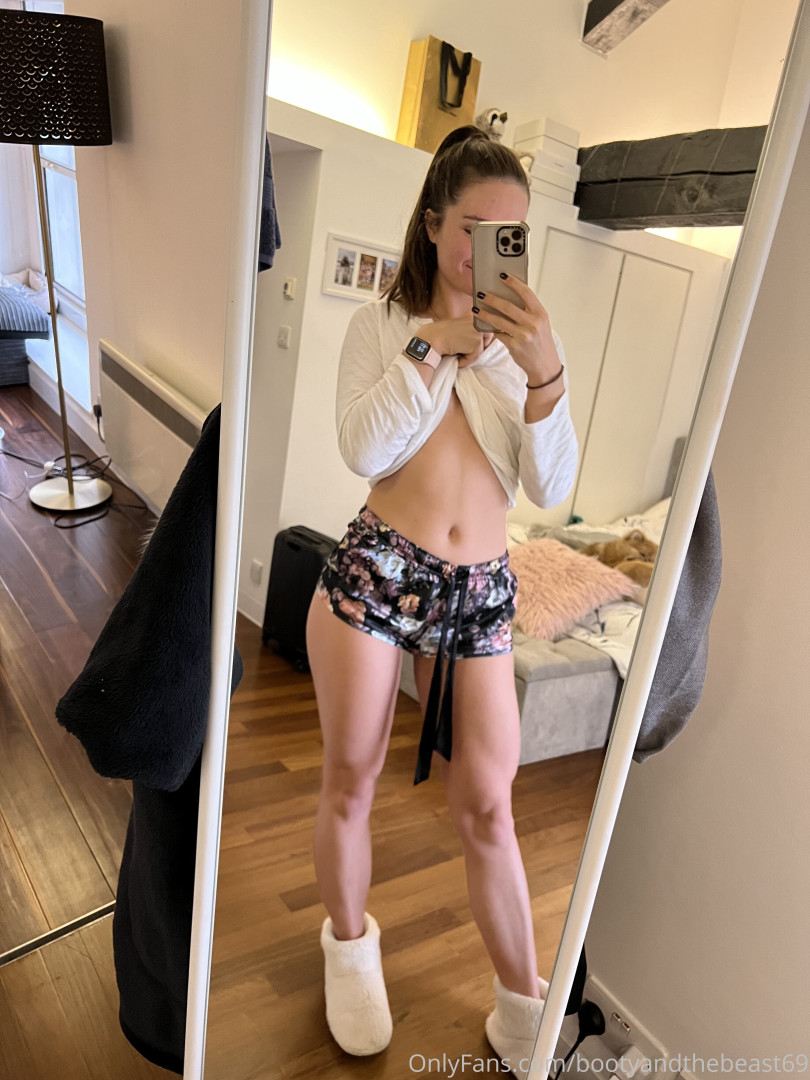 Photo by bootyandthebeast69 published on October 17,2023 07:46:51 - BestThots