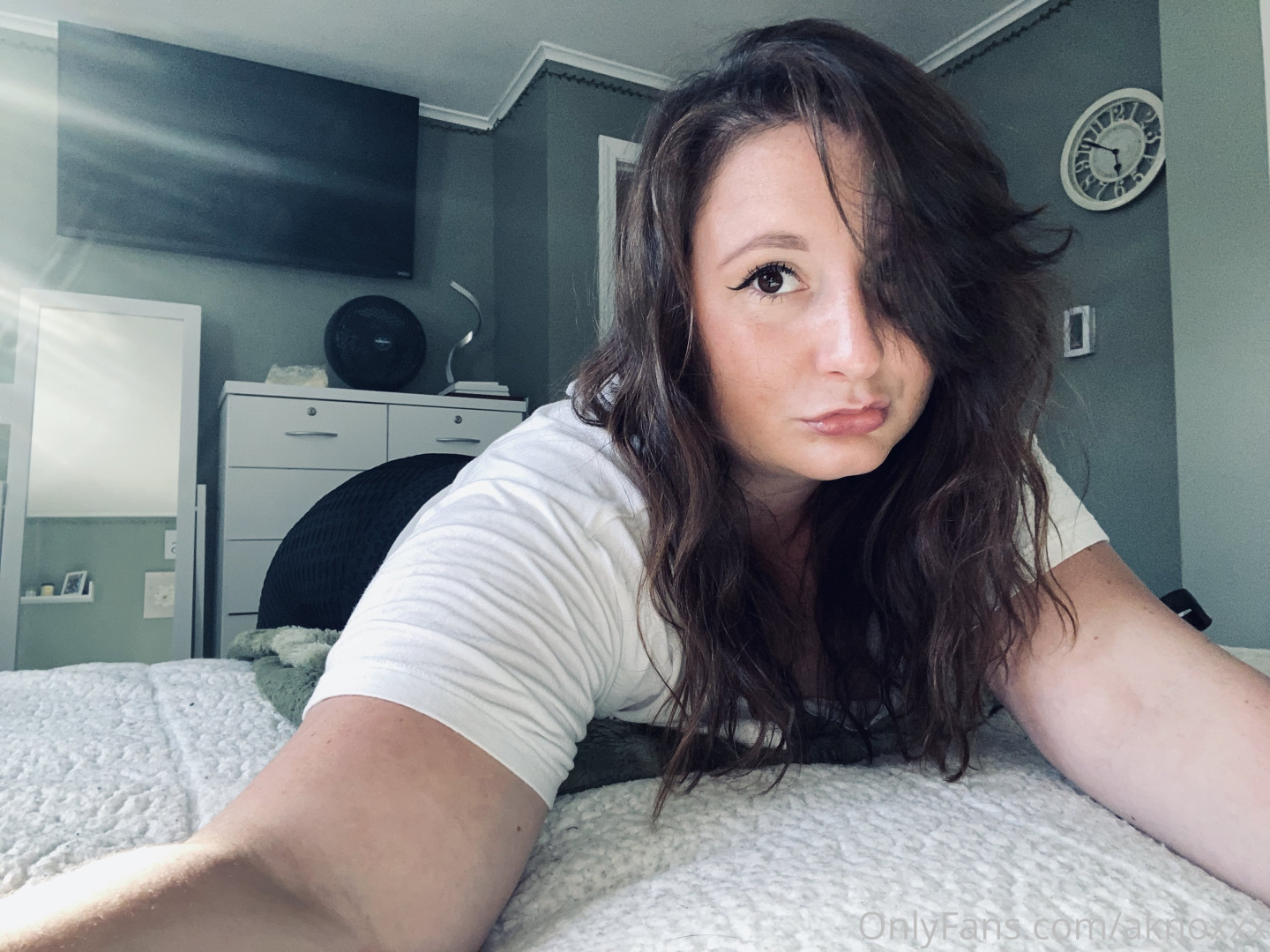 Photo by aknoxxx published on October 16,2023 10:28:31 - BestThots