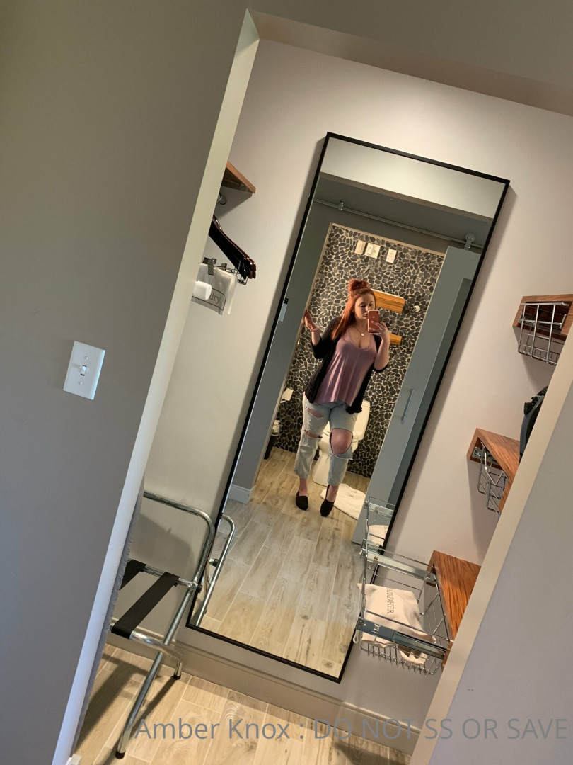 Photo by aknoxxx published on October 16,2023 11:11:14 - BestThots