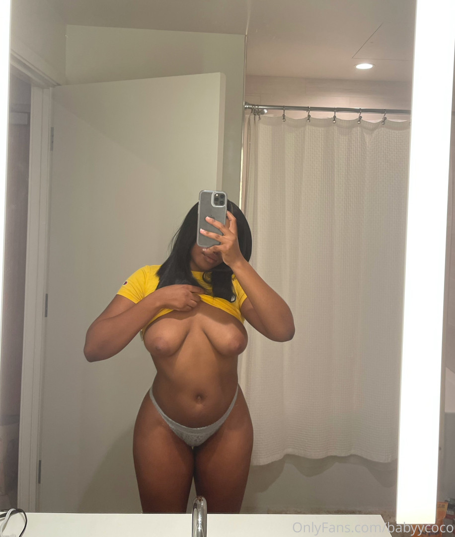 Photo by babyycoco published on August 8,2023 20:00:48 - BestThots