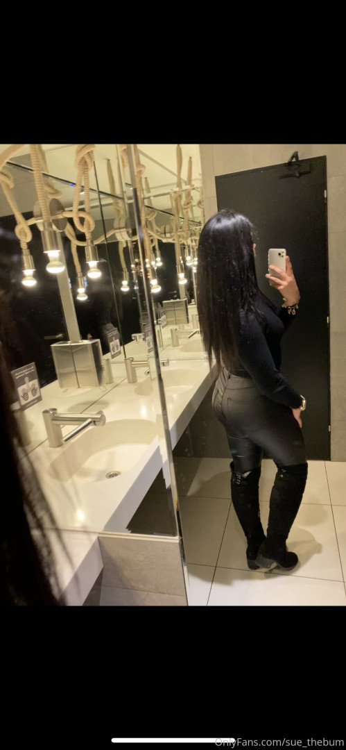 Photo by zuzusweet published on June 3,2023 09:17:34 - BestThots