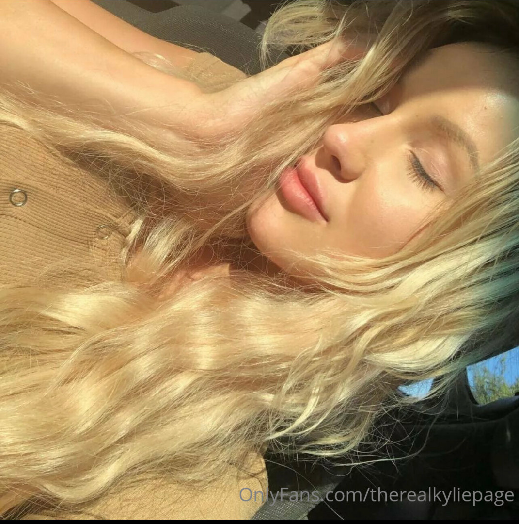 Photo by therealkyliepage published on August 2,2023 18:39:46 - BestThots