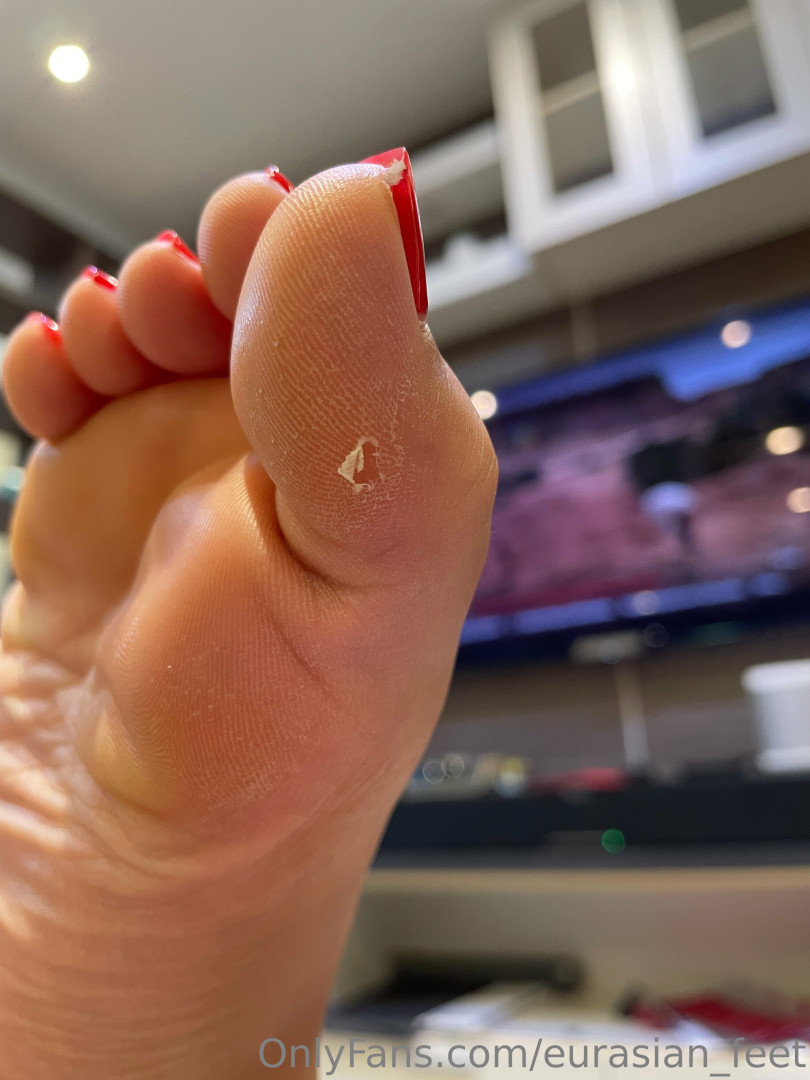 Photo by eurasian_feet published on August 1,2023 17:16:11 - BestThots