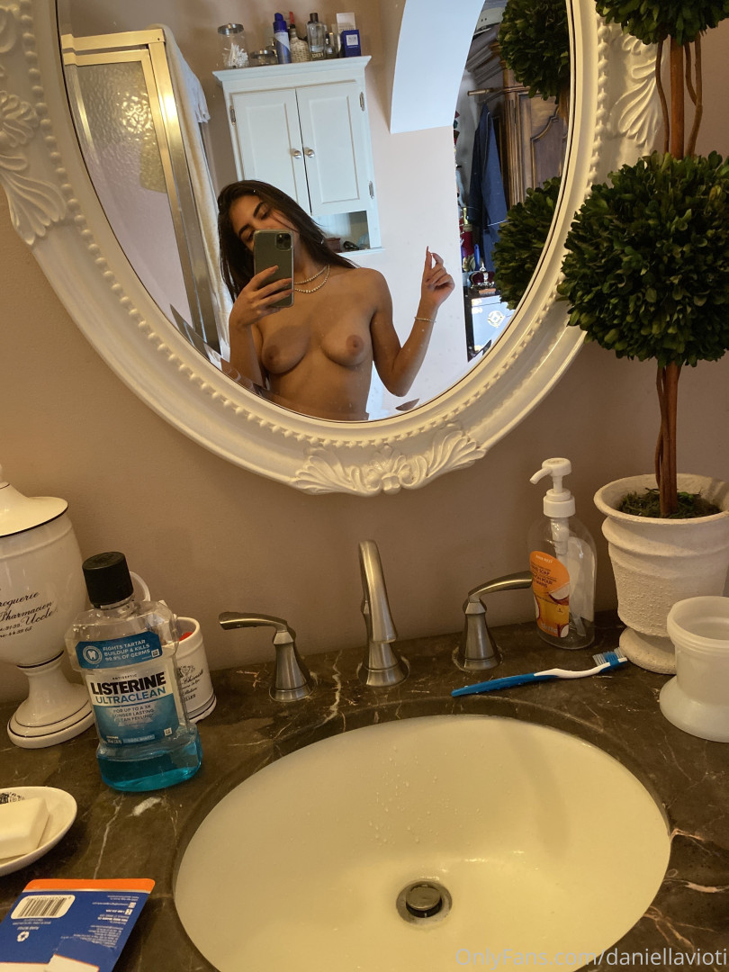 Photo by daniellavioti published on June 20,2023 08:50:45 - BestThots
