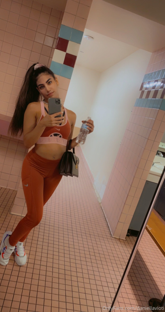 Photo by daniellavioti published on June 20,2023 08:56:06 - BestThots