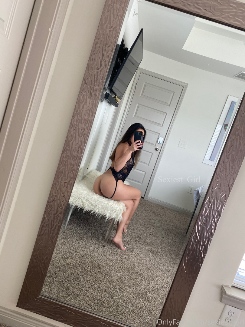 Photo by sexiest_girl published on October 16,2023 07:42:54 - BestThots