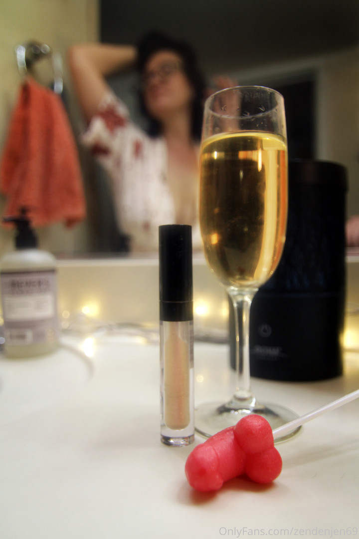 Photo by zendenjen69 published on May 15,2023 15:42:20 - BestThots