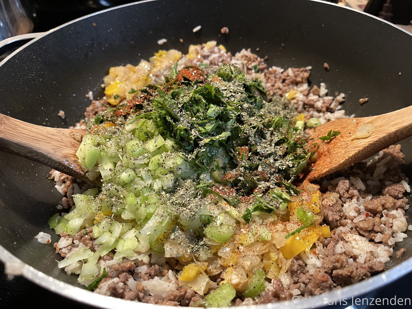 Photo by zendenjen69 published on May 15,2023 15:42:42 - BestThots