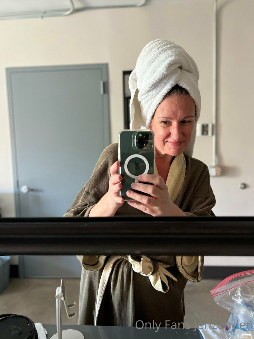 Photo by zendenjen69 published on May 15,2023 15:45:45 - BestThots