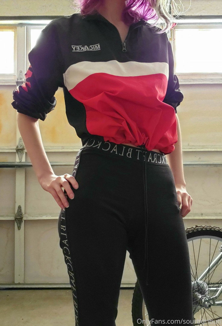 Photo by sourbunbun published on August 2,2023 19:20:11 - BestThots