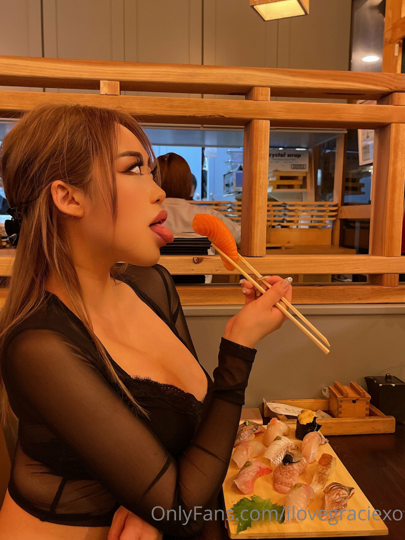 Photo by ilovegraciexo published on October 16,2023 21:21:21 - BestThots