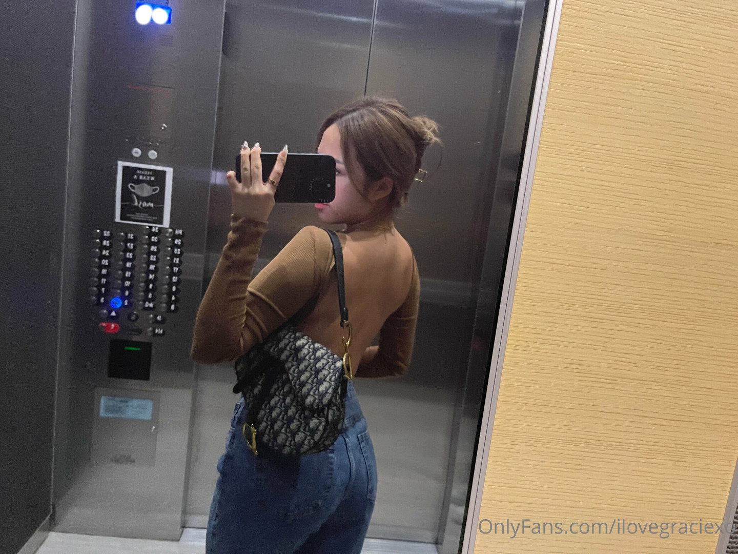 Photo by ilovegraciexo published on October 16,2023 21:50:41 - BestThots
