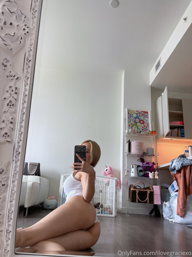 Photo by ilovegraciexo published on October 16,2023 21:51:20 - BestThots