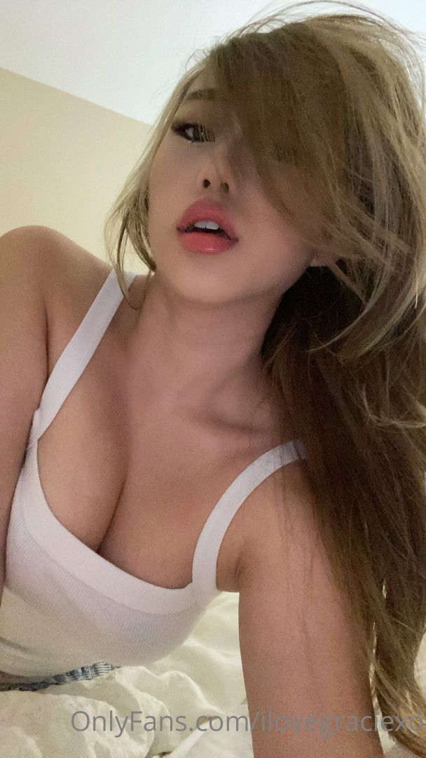 Photo by ilovegraciexo published on October 16,2023 22:10:33 - BestThots