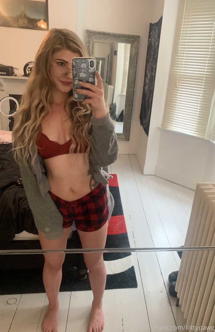 Photo by kittypawg published on June 16,2023 19:59:48 - BestThots