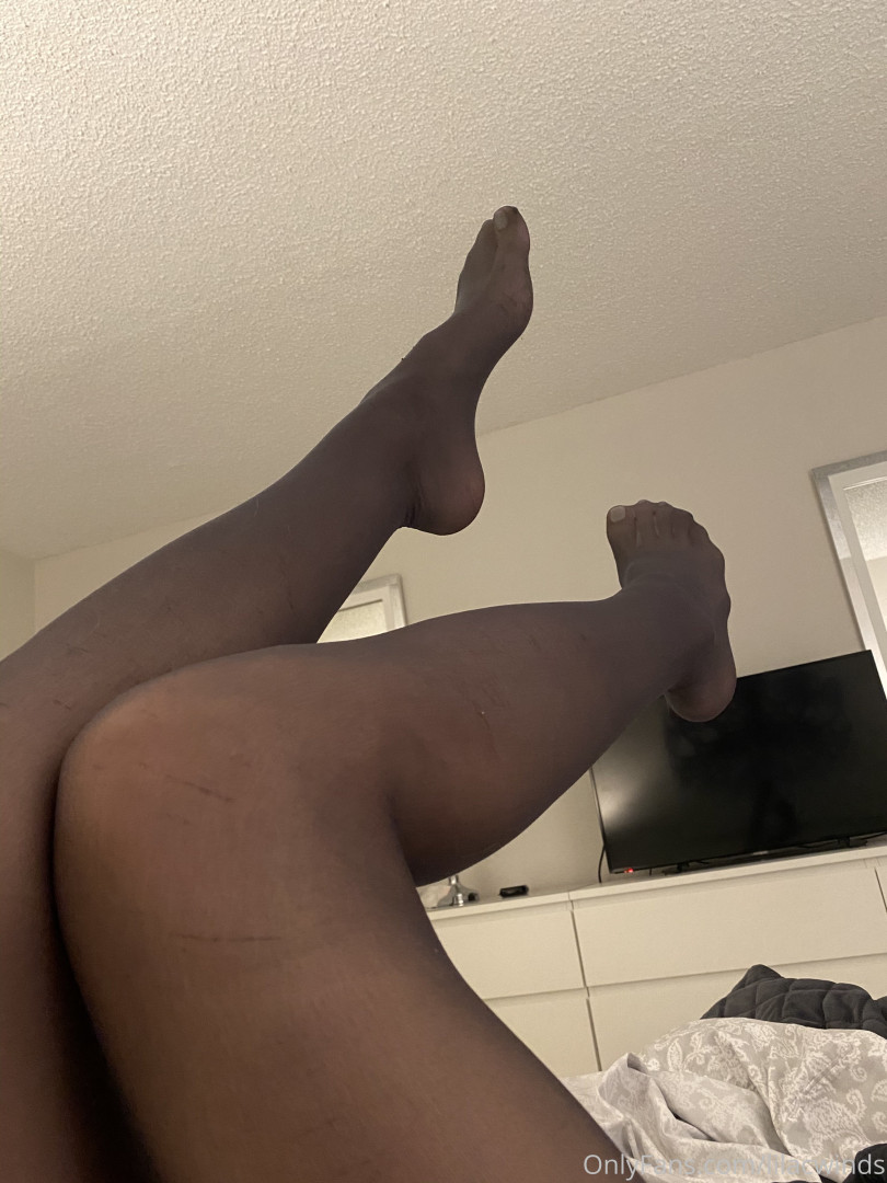 Photo by lilacwinds published on July 8,2023 14:22:42 - BestThots