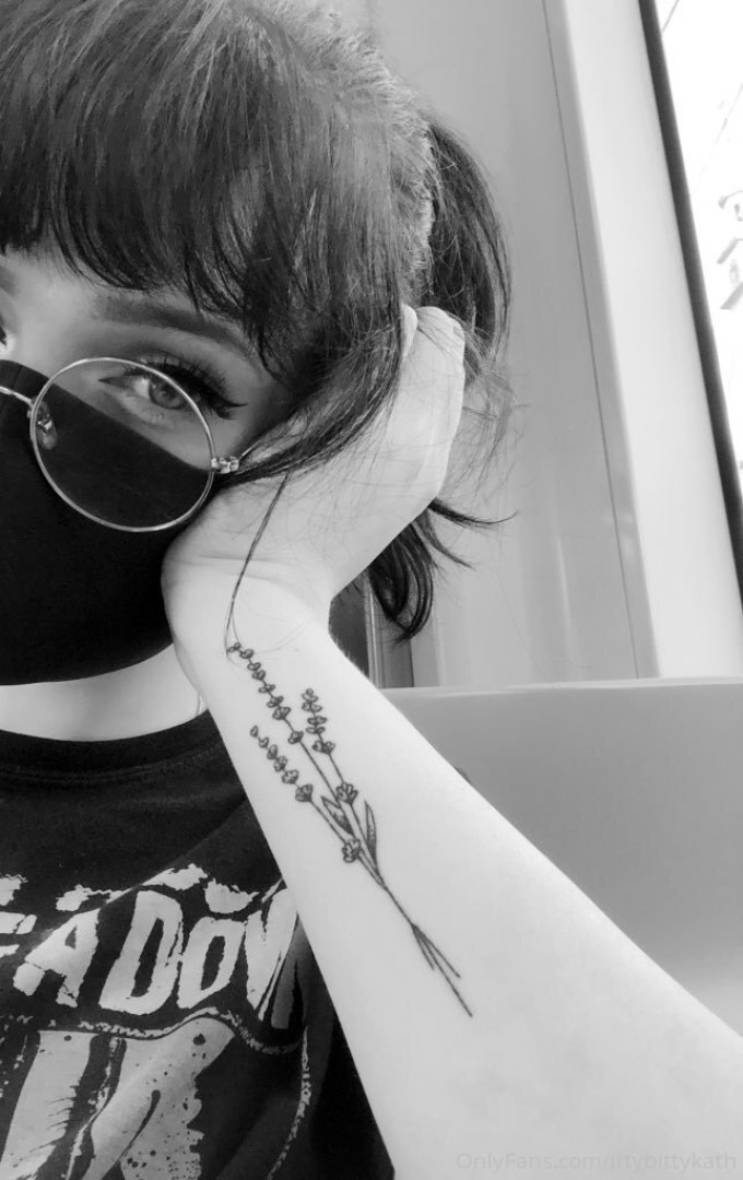 Photo by feyafern published on October 17,2023 01:35:42 - BestThots