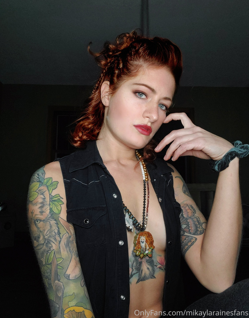 Photo by mikaylarainesfans published on June 24,2023 11:23:48 - BestThots