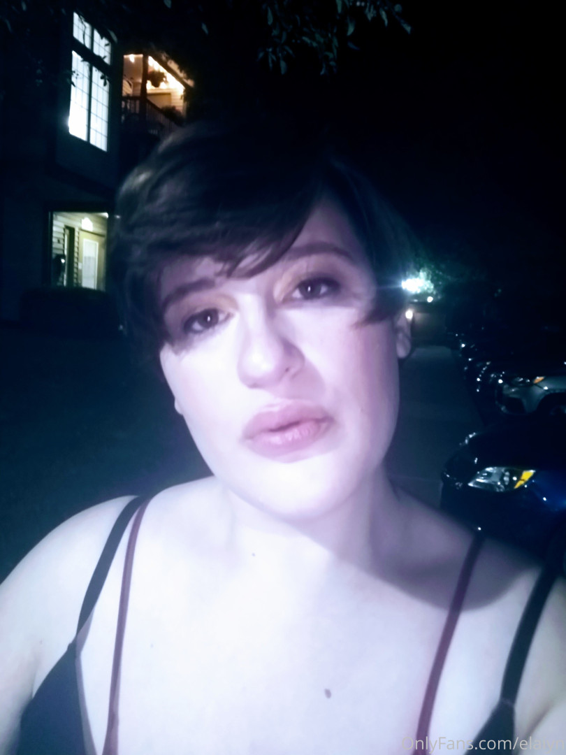 Photo by andromedaswitchfree published on October 16,2023 18:59:25 - BestThots