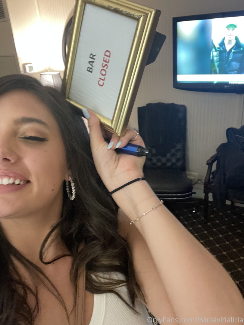 Photo by aliciashottakes published on May 31,2023 16:15:23 - BestThots