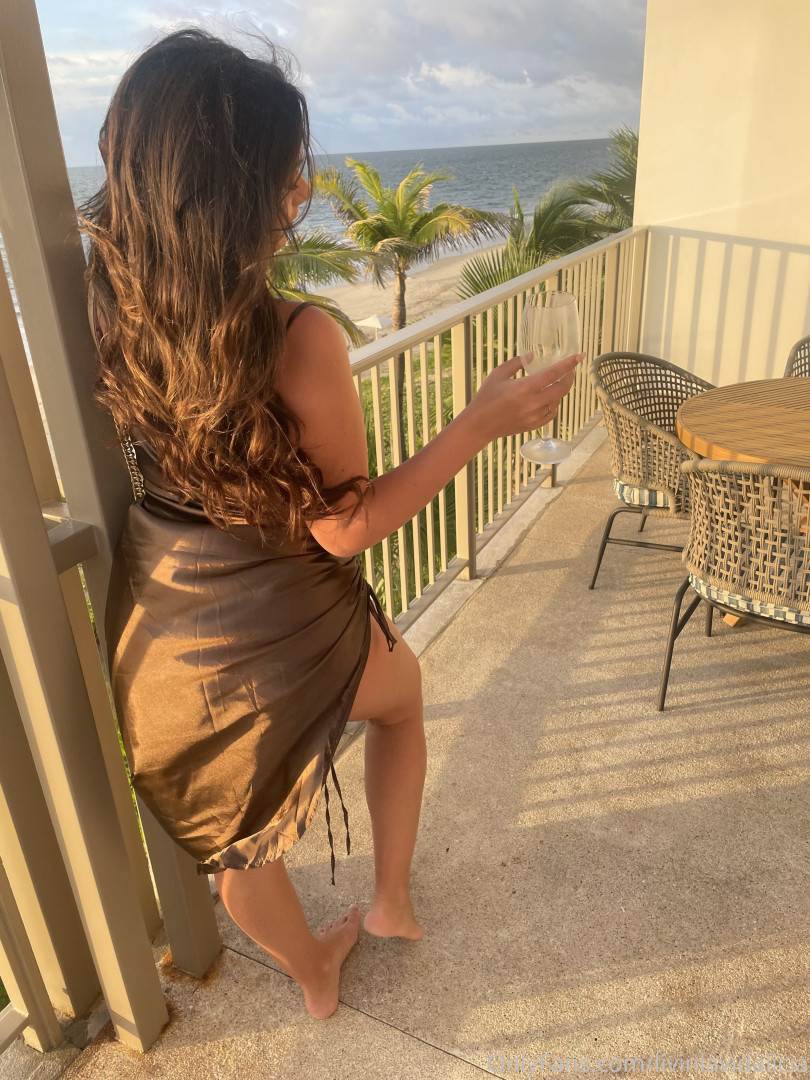 Photo by aliciashottakes published on May 31,2023 16:15:32 - BestThots