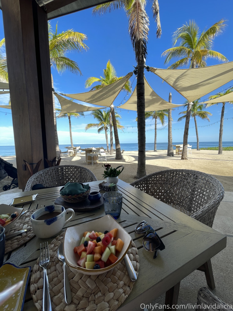 Photo by aliciashottakes published on May 31,2023 16:17:10 - BestThots