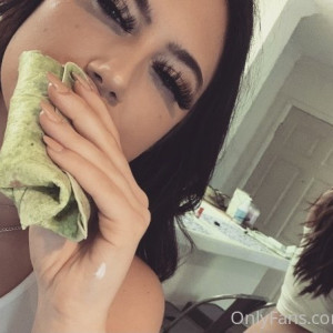 aliciashottakes #1020599