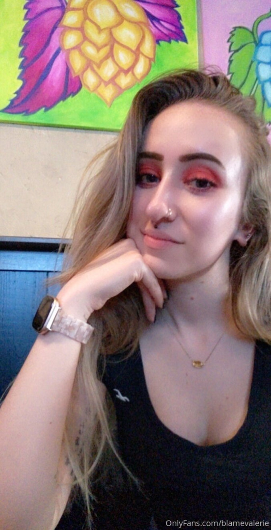 Photo by blamevalerie published on October 11,2023 18:05:40 - BestThots