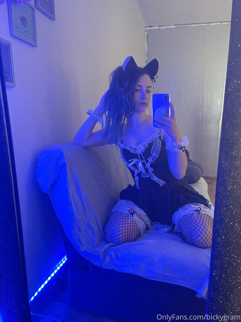 Photo by bickygram published on December 10,2023 06:33:39 - BestThots